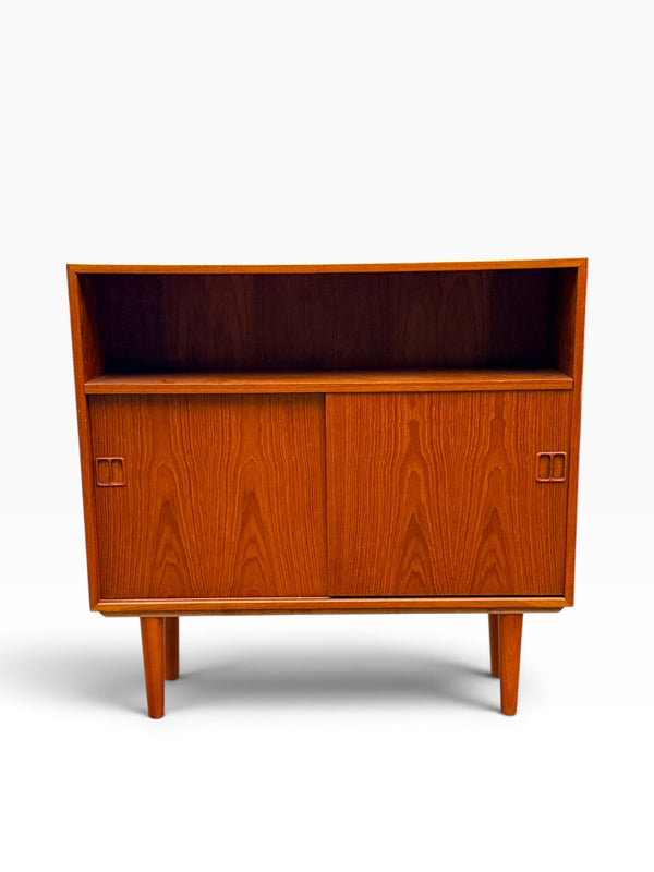 Hjørnebo Danish teak bookcase cabinet, front view