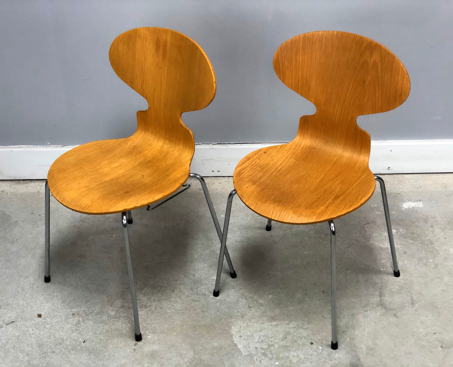 Set 4 Authentic Danish Modern Ant Chairs By Arne Jacobsen For Fritz Hansen image 2