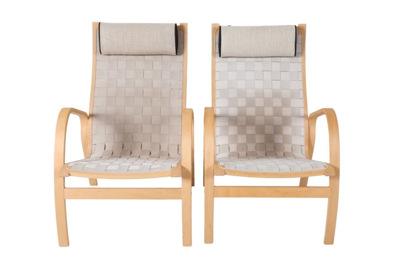 Pair of Modern Chairs in the Style of Finn Østergaard image 4