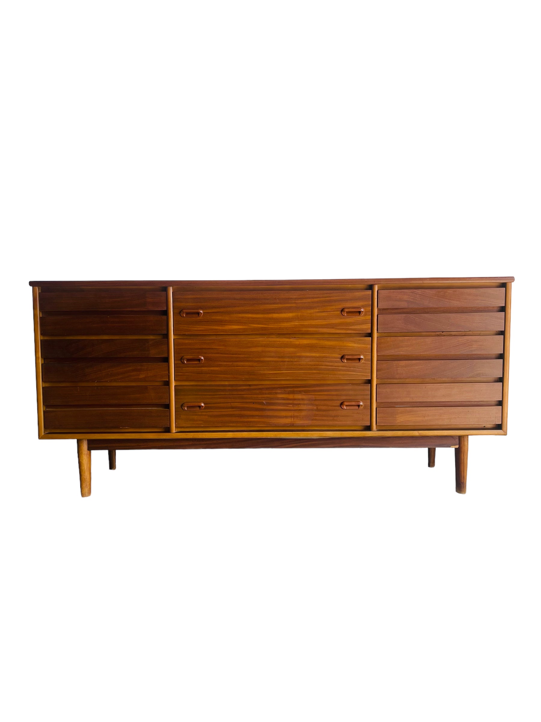 Mid Century Modern Walnut Dresser/Credenza by Stanley Furniture  image 11