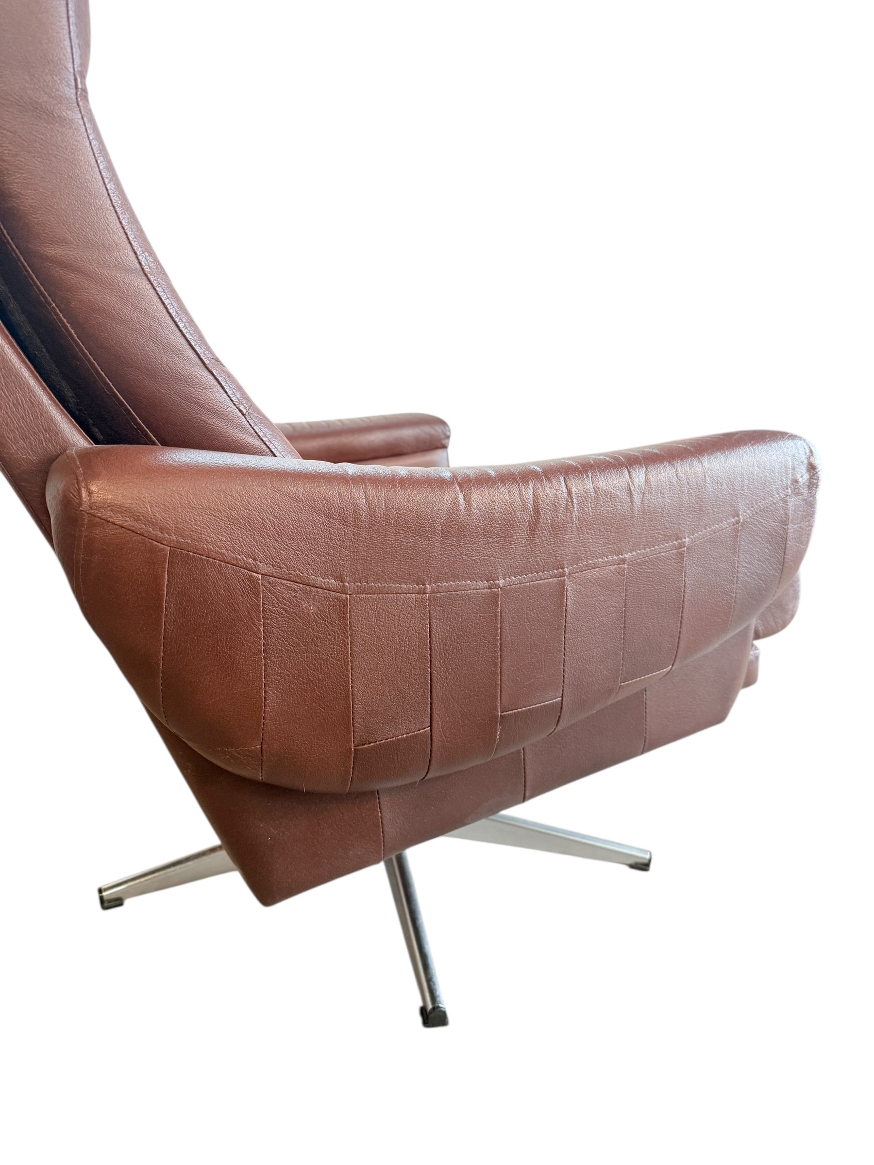 1960s Scandinavian Brown Leather Swivel Lounge Chair image 11
