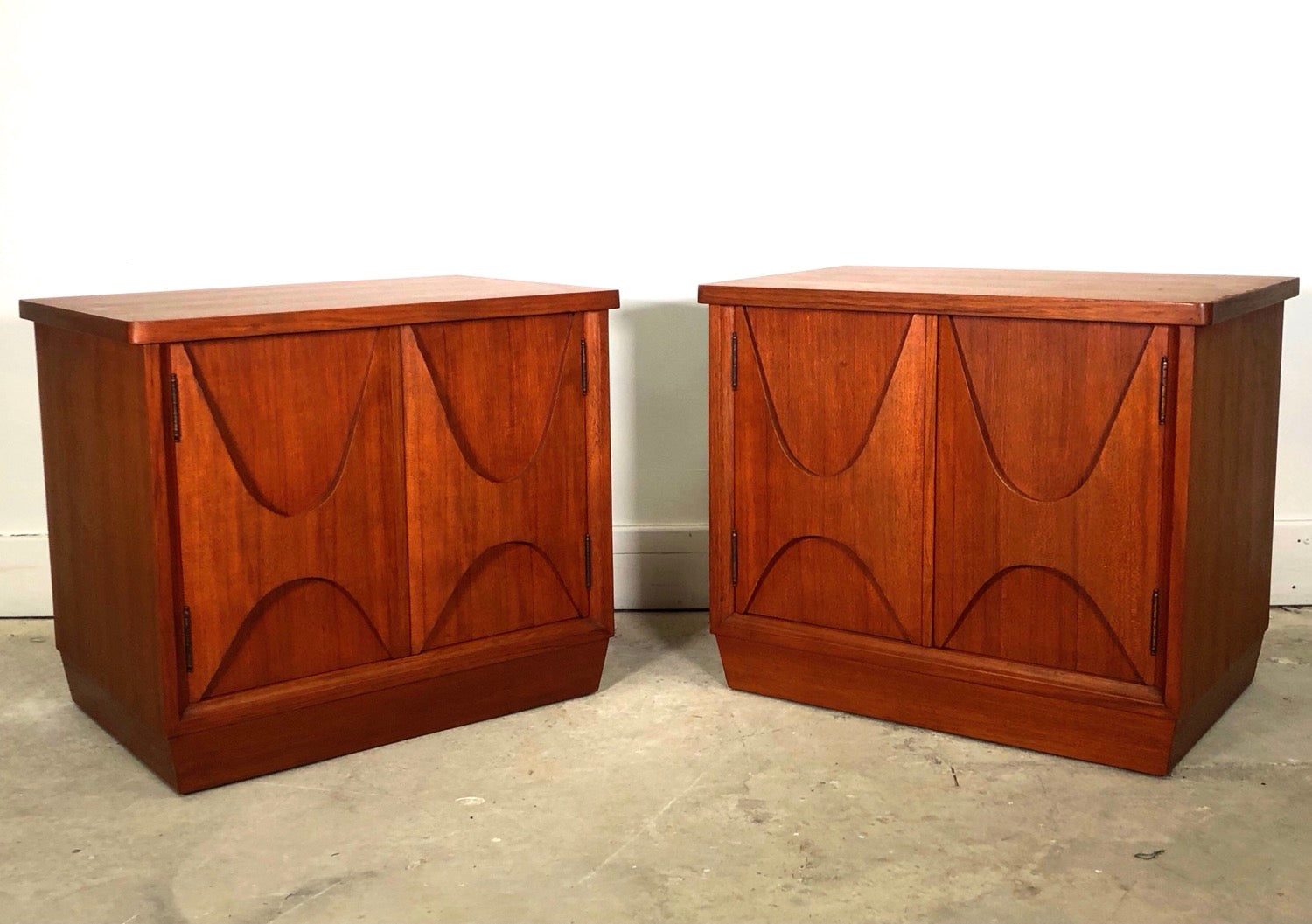 Mid-Century Modern Teak Nightstands By Broyhill Brasilia image 1