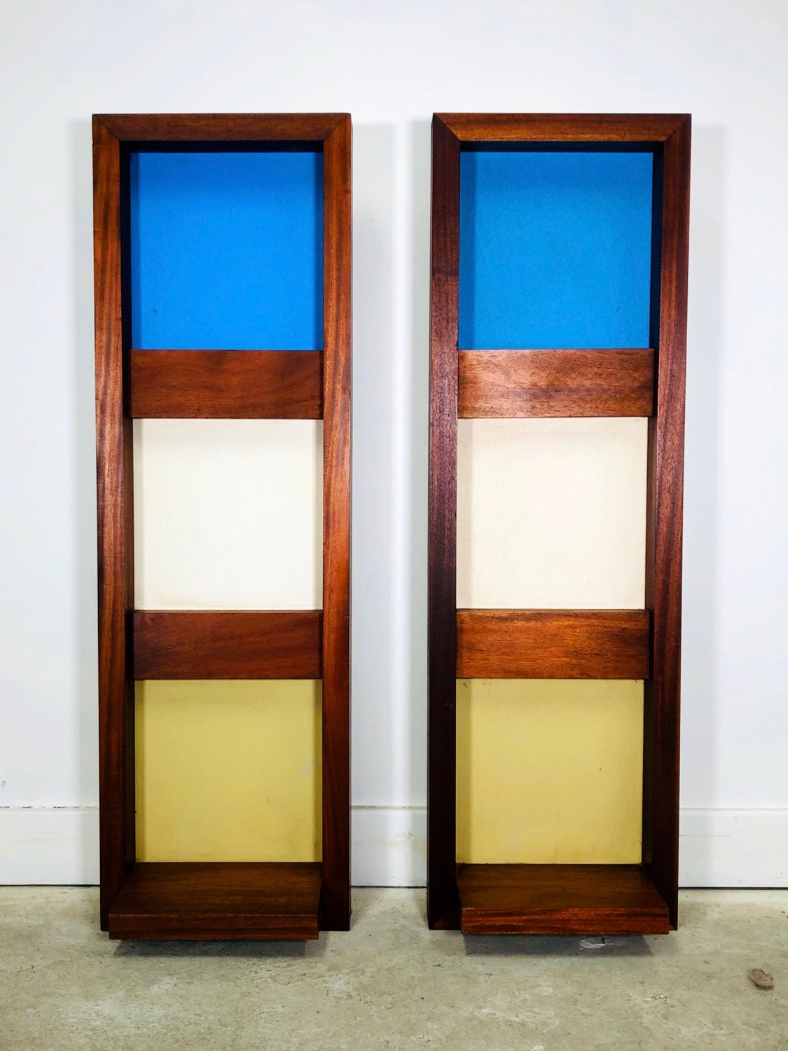 Pair of MCM Floating Shelf Teak Wall-unit / Wall-art image 6