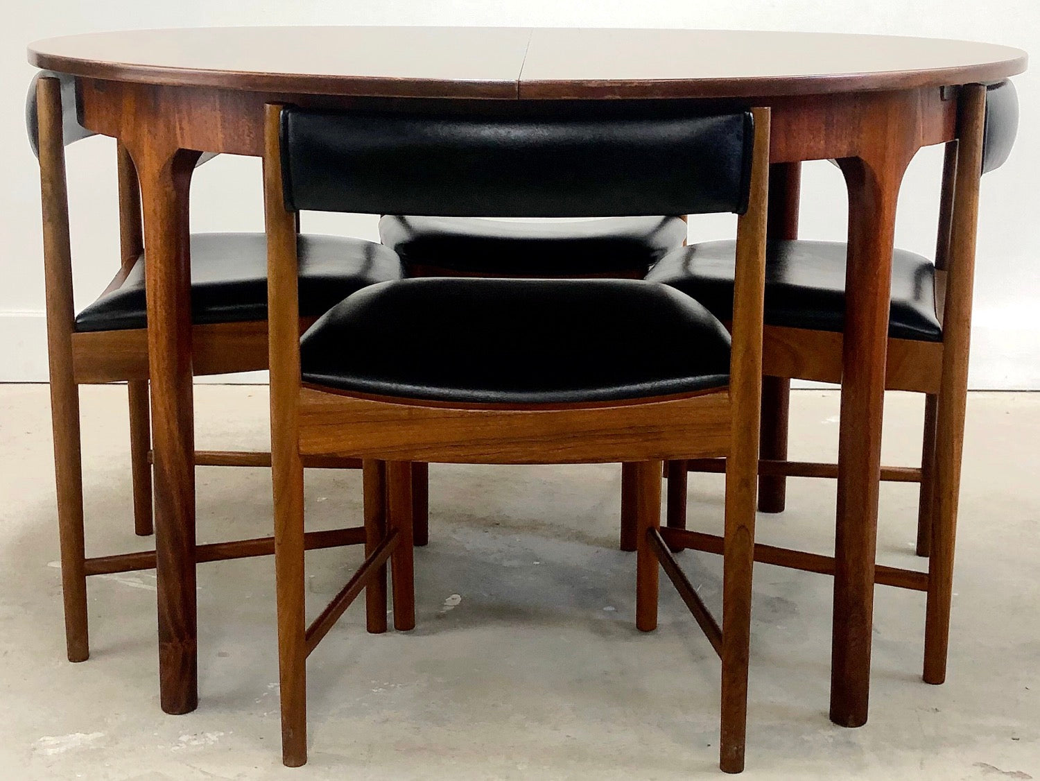 Mid-Century Modern Round Walnut Table W/ Set 4 Chairs image 1