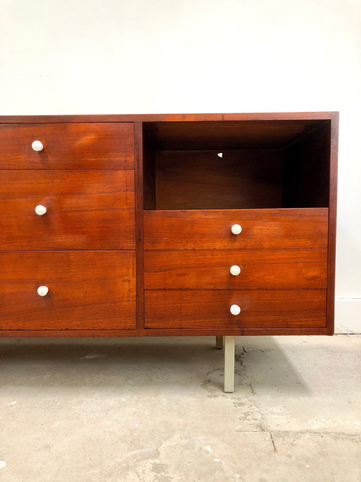 Mid-Century Modern Walnut Dresser/Credenza In Style of Florence Knoll image 2
