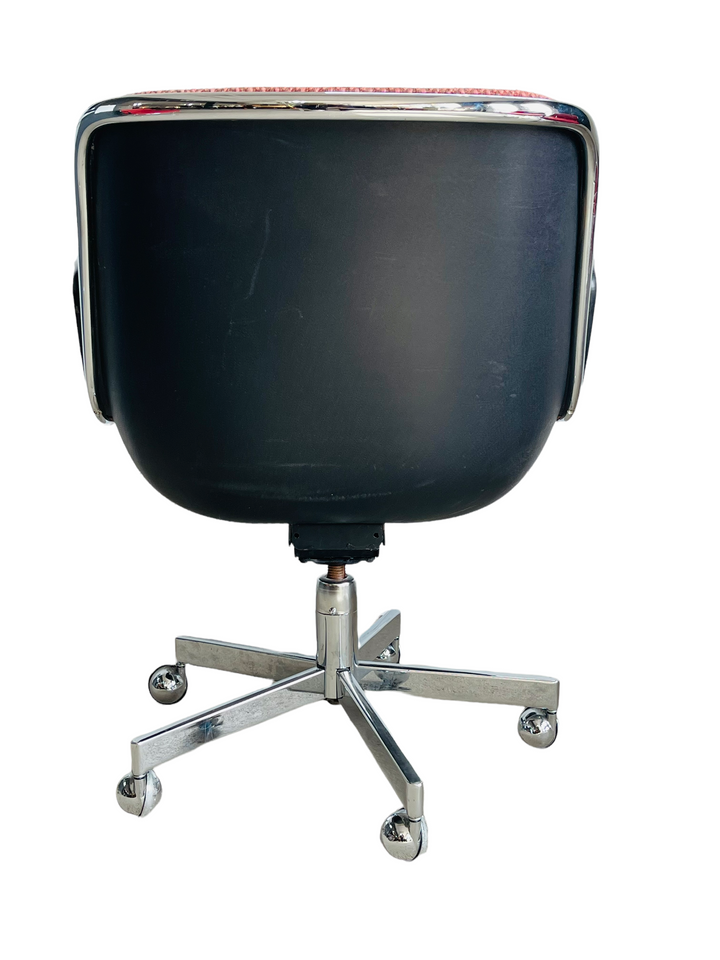 Set 4 Charles Pollock Armchairs Designed by Charles Pollock for Knoll image 8