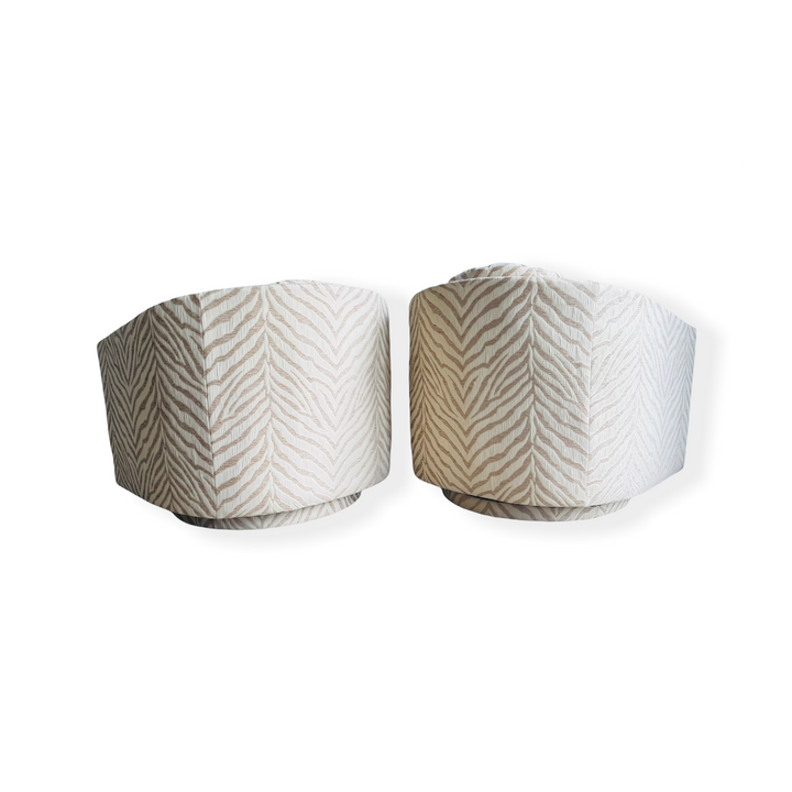 Pair Milo Baughman Swiveling Chairs image 5