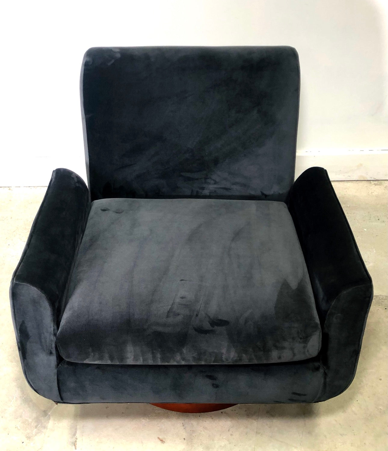Mid-Century Modern Milo Baughman Style Swiveling Barrel Chair image 6
