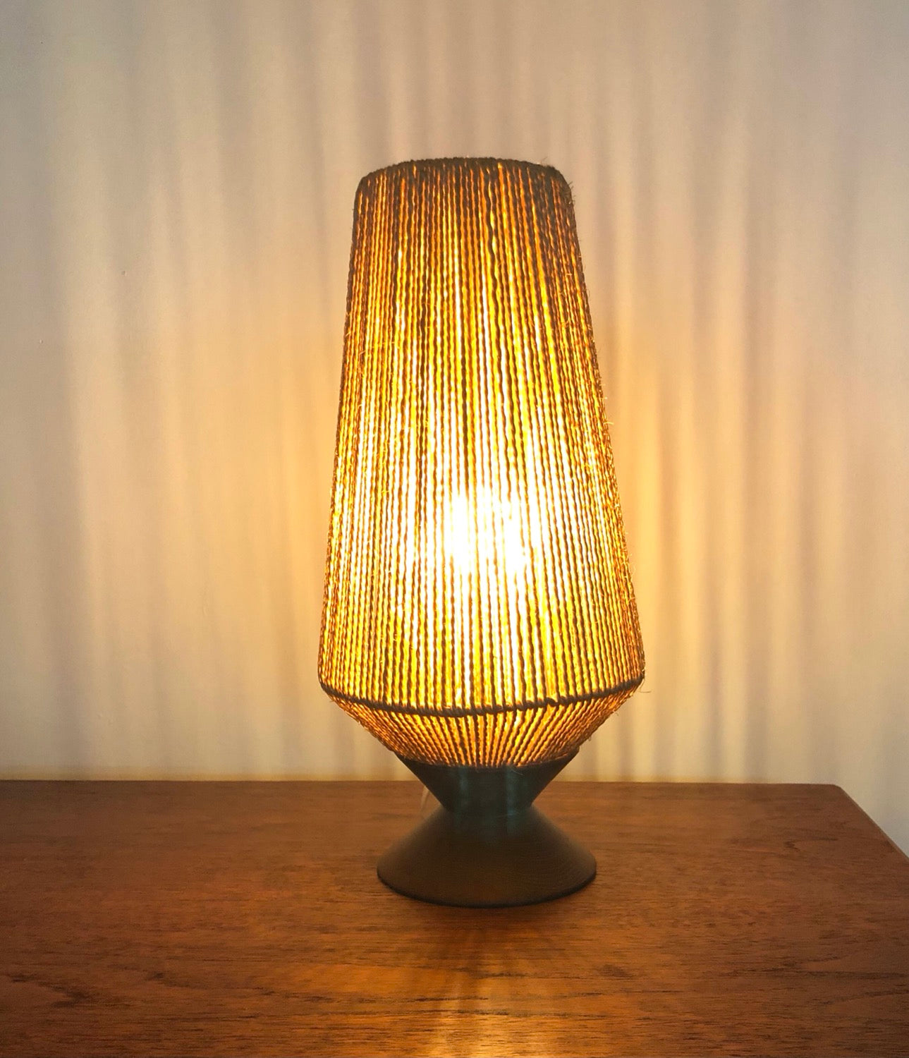 Mid Century Modern Table Lamp  image 3