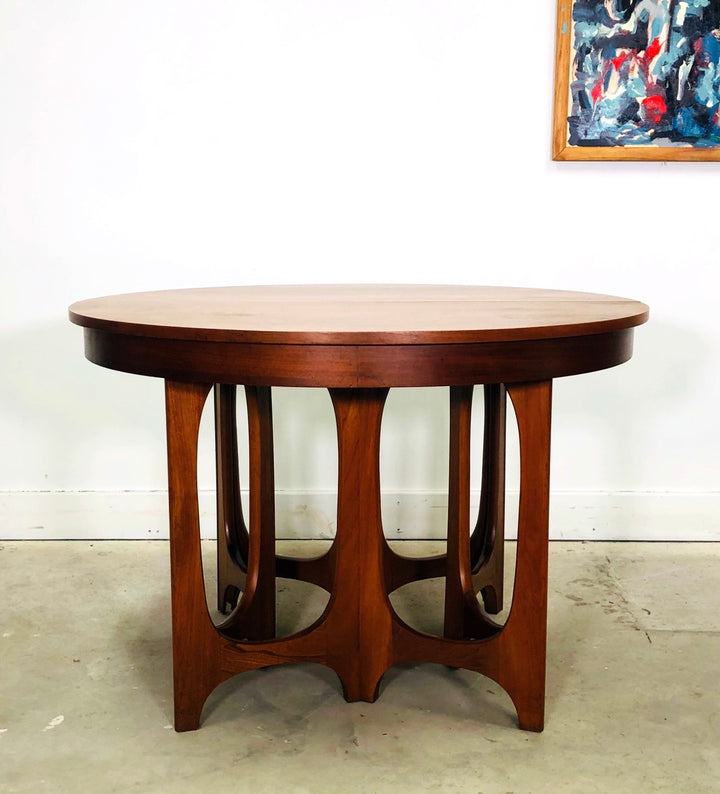 Rare Mid-Century Modern Young Manufacturing Walnut Dining Table image 3