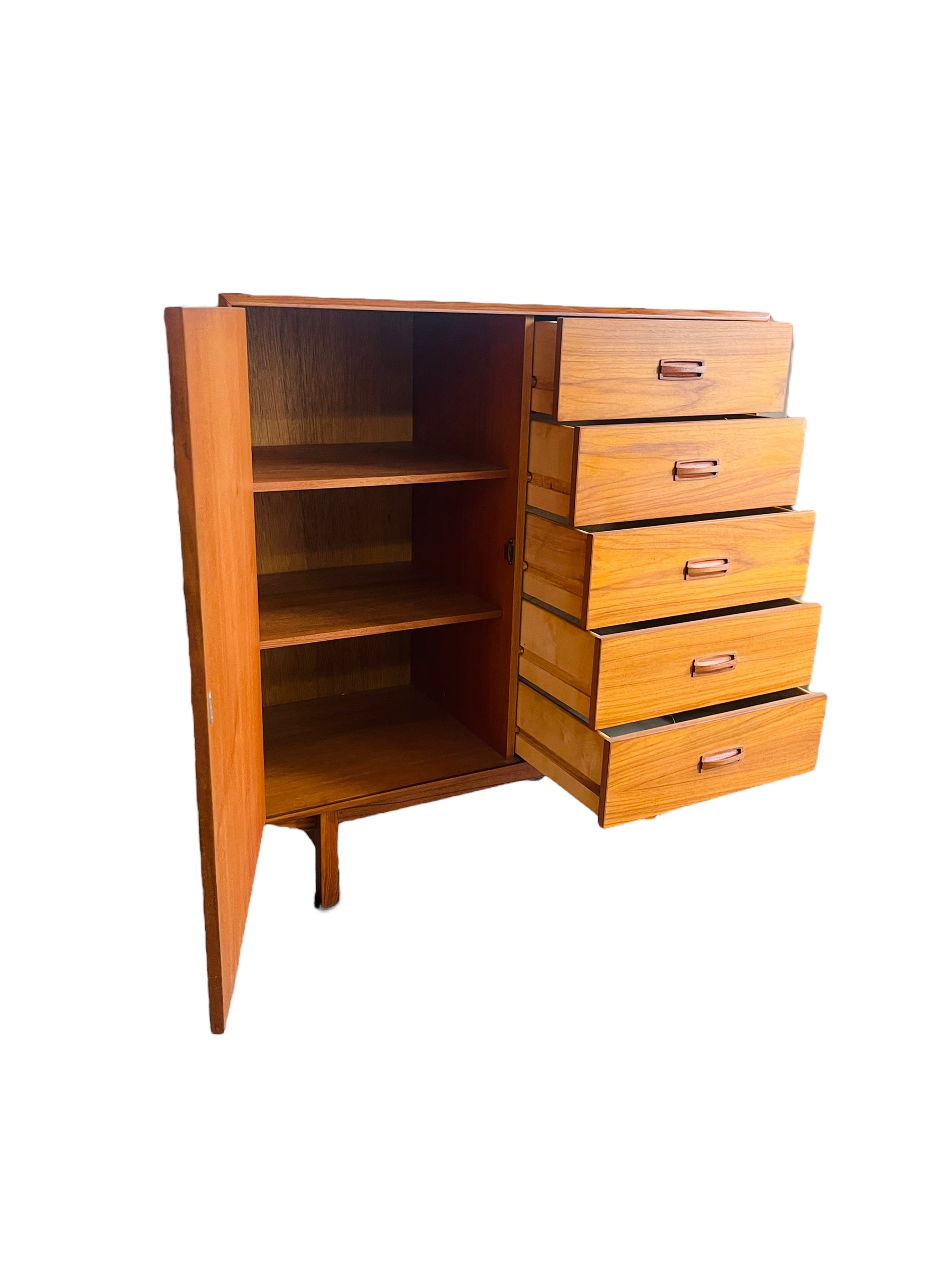 Mid-Century Modern Teak Gentelmans Chest image 7