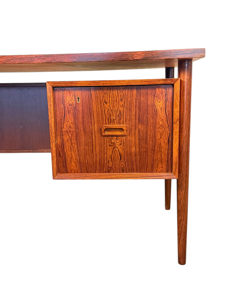 Mid-Century Danish Rosewood Executive Desk by Arne Vodder for Bornholm image 2