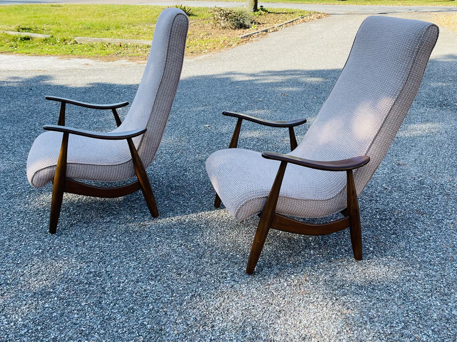 Pair Mid-Century Modern Lounge Chairs image 1