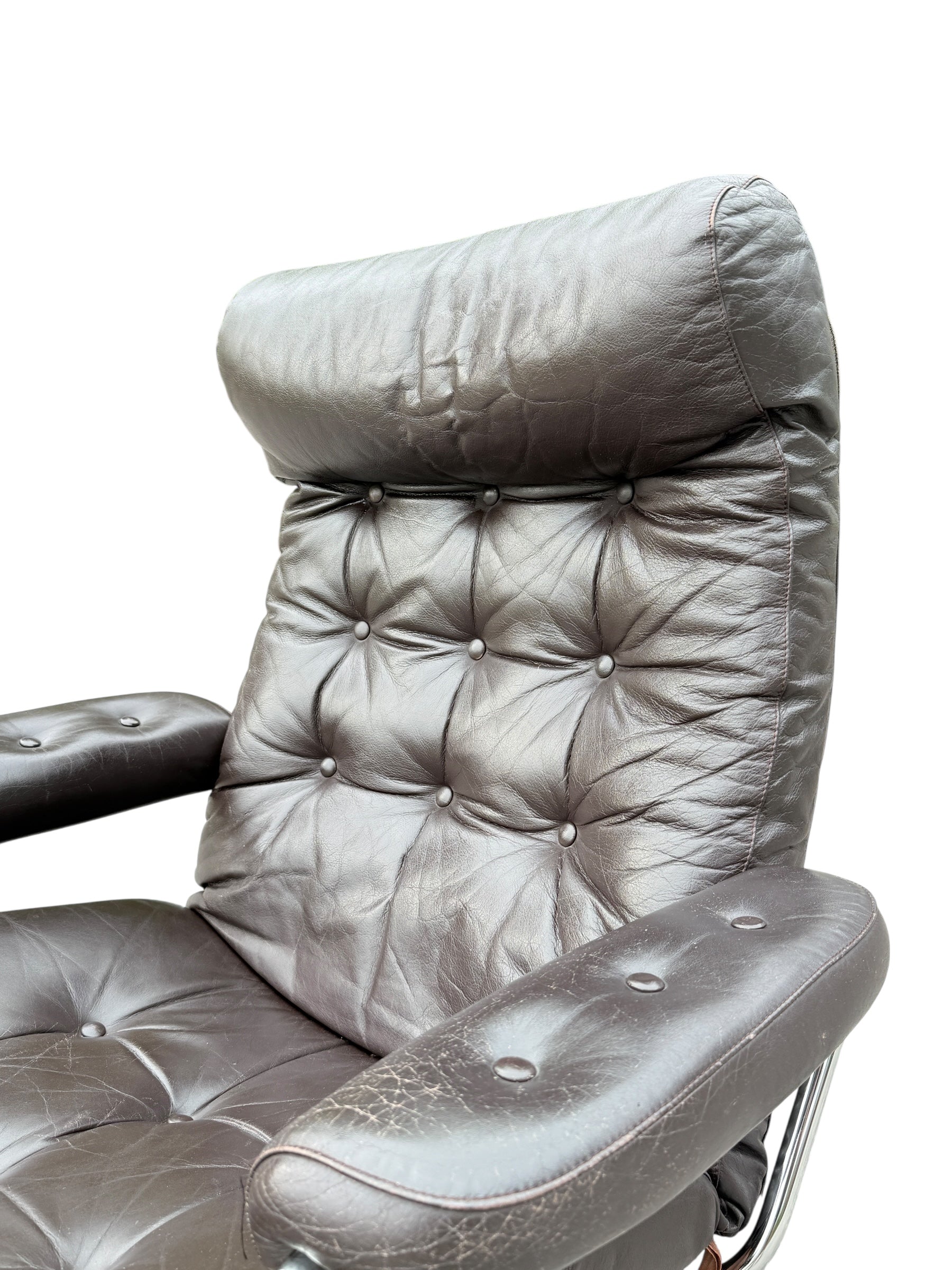 Vintage Ekornes Stressless Recliner & Ottoman – Mid Century Modern Chrome Base image 4