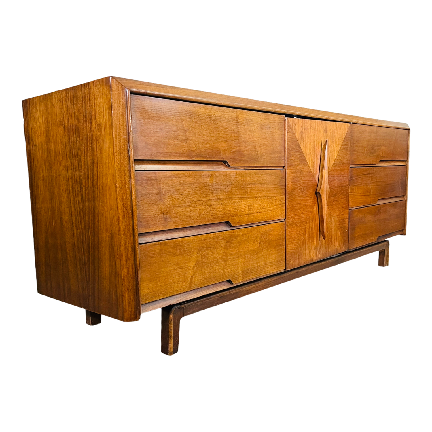 Mid-Century Modern Sculptured Walnut Credenza  image 0