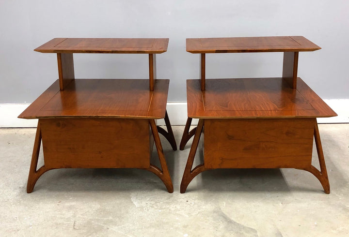 MCM Pair Of Walnut Two Tier Nightstands On Sculpted Legs image 4