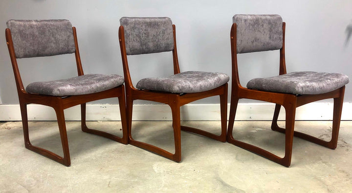 Set of 6 Danish Modern Sculptured Teak Dining Chairs image 9