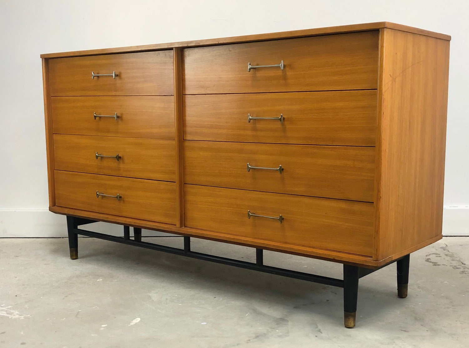 Mid-Century Modern Milo Baughman Dresser / Credenza by Drexel  image 2