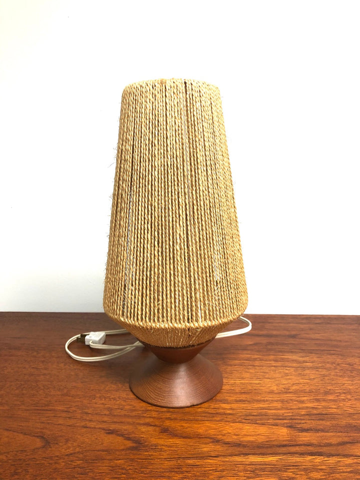 Mid Century Modern Table Lamp  image 10