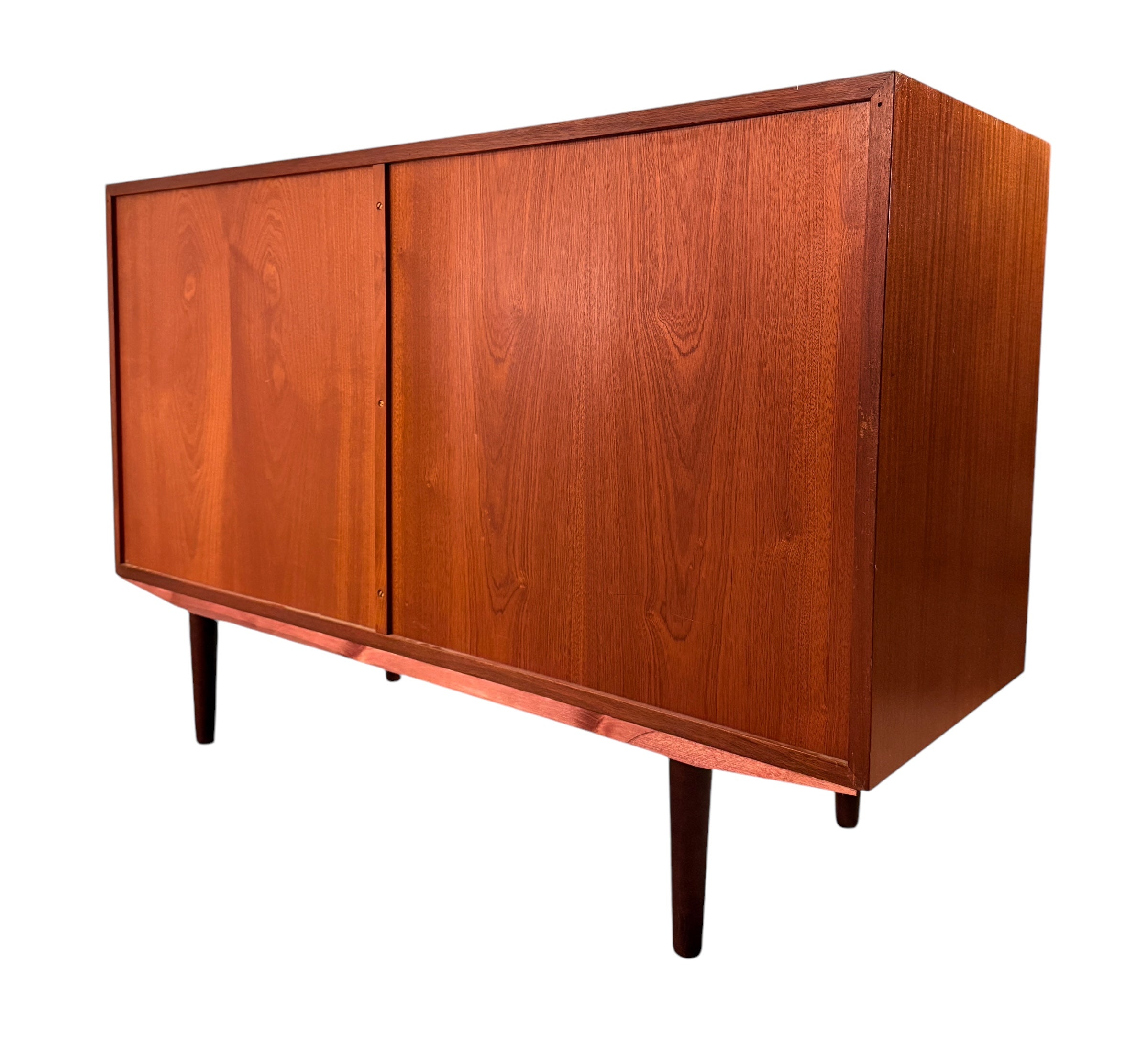 Mid-Century Danish Rosewood Credenza by Omann Jun, Model 4 image 11