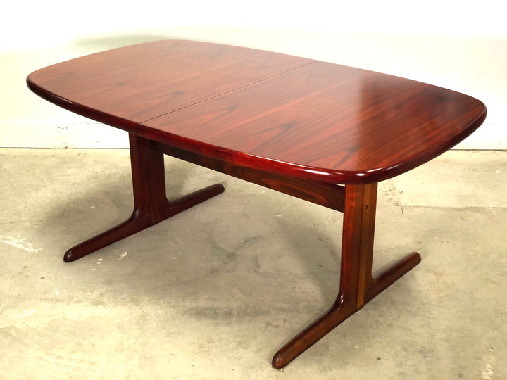 Mid-Century Danish Modern Rosewood Dining Table image 13
