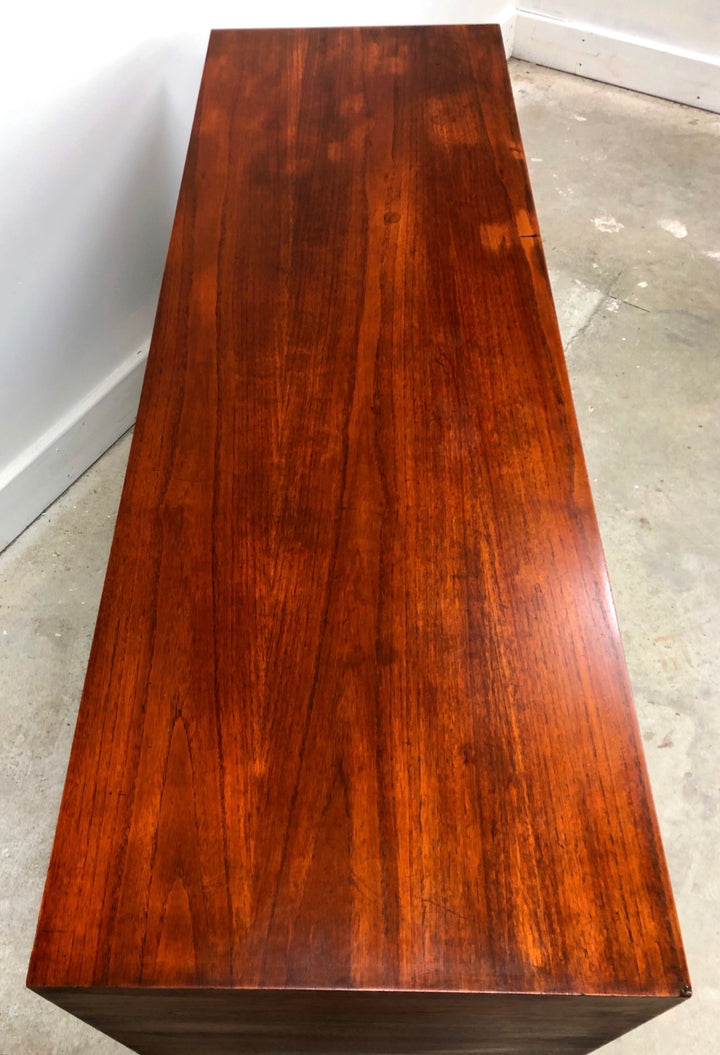 Mid-Century Modern Walnut Dresser/Credenza In Style of Florence Knoll image 6