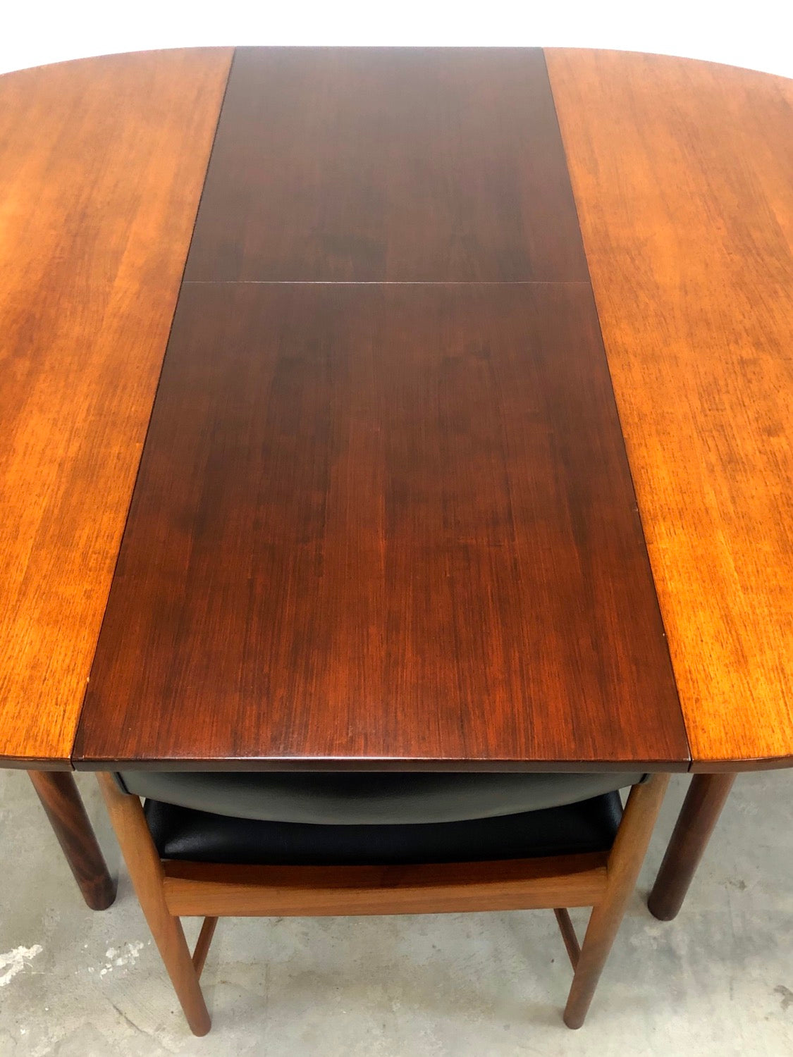 Mid-Century Modern Round Walnut Table W/ Set 4 Chairs image 8