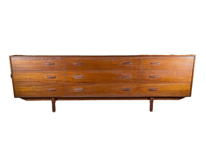Mid-Century Danish Monder Teak Tripple Dresser / Credenza  image 2