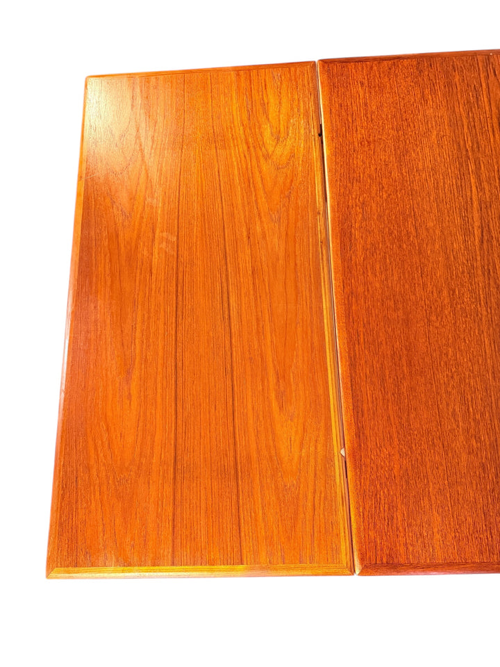 Mid Century Danish Modern Teak Draw Leaf Dining Table  image 8