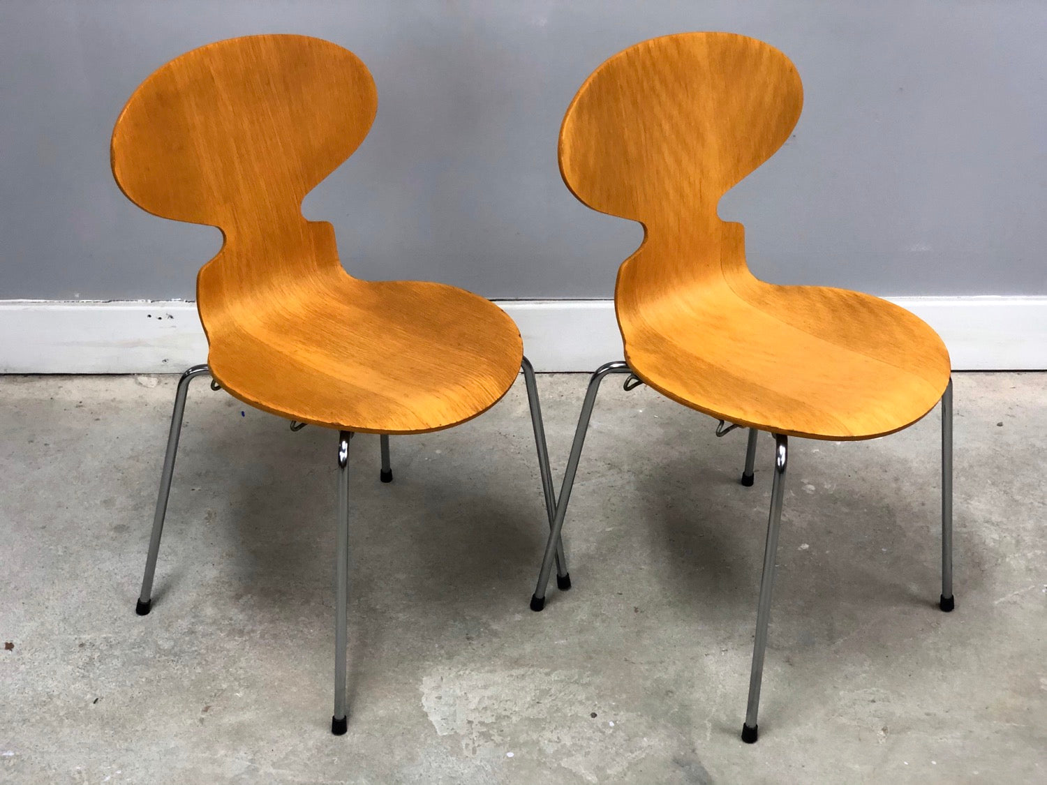 Set 4 Authentic Danish Modern Ant Chairs By Arne Jacobsen For Fritz Hansen image 3