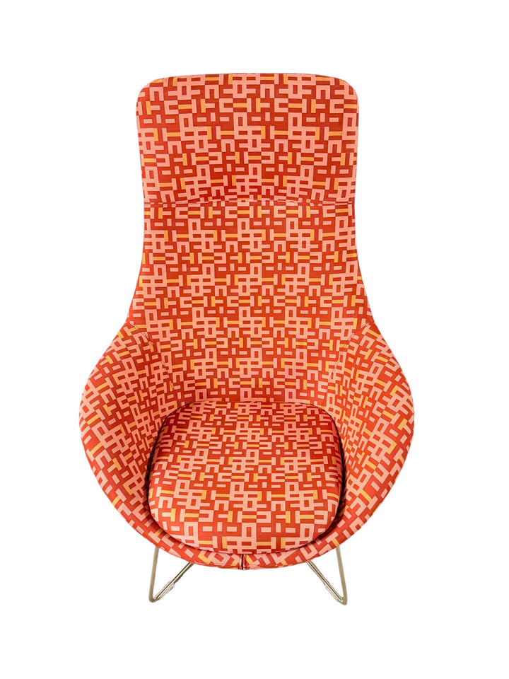 Modern Keilhauer Chair – Bold Design & Comfort image 3