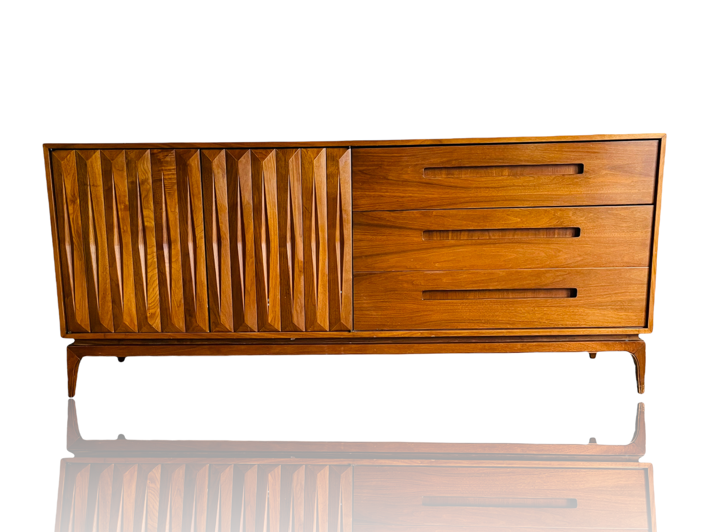 Mid-Century Modern Walnut Credenza / Dresser Style of Albert Parvin image 0