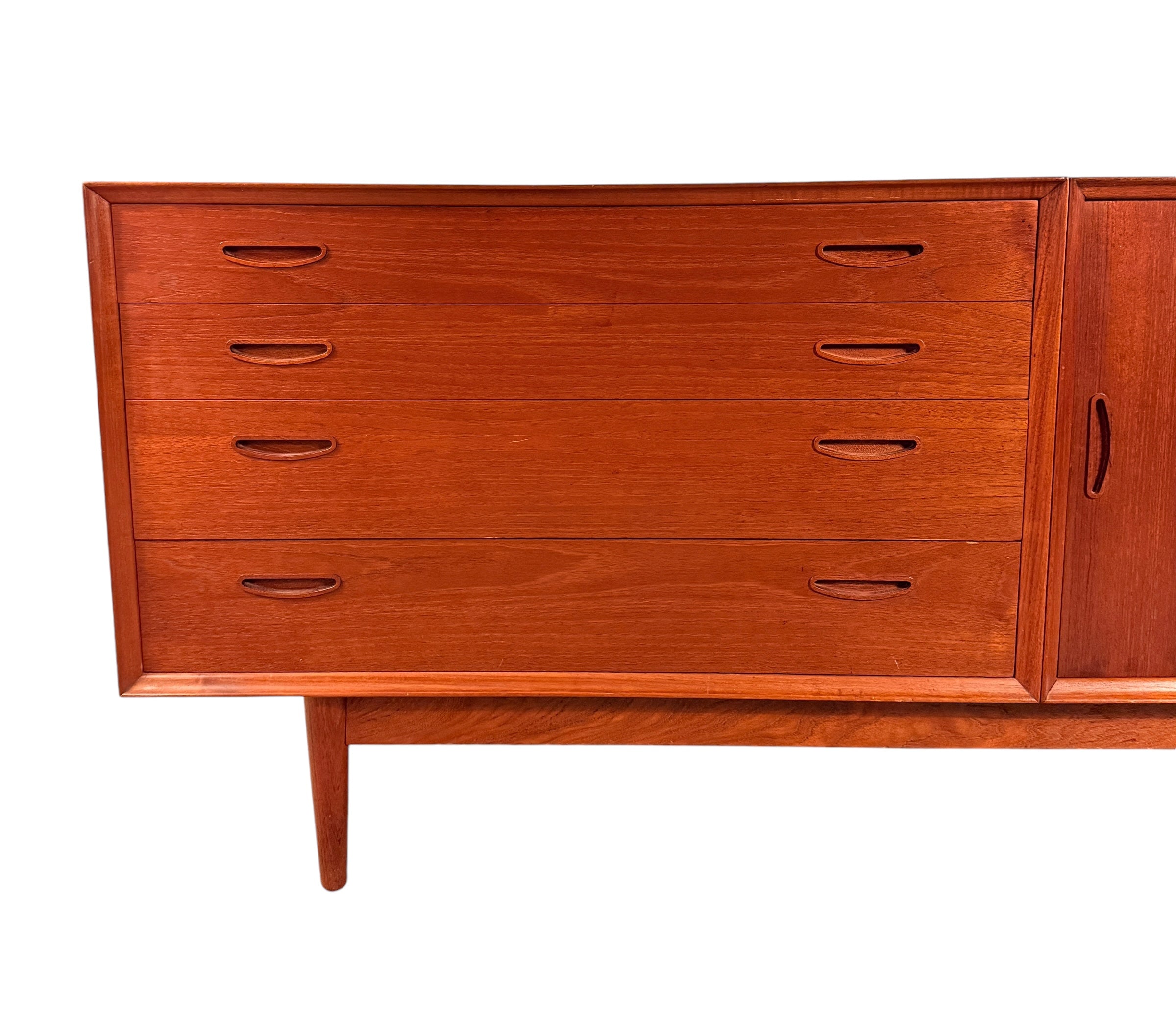 Mid-century Danish Modern Teak Credenza  image 7