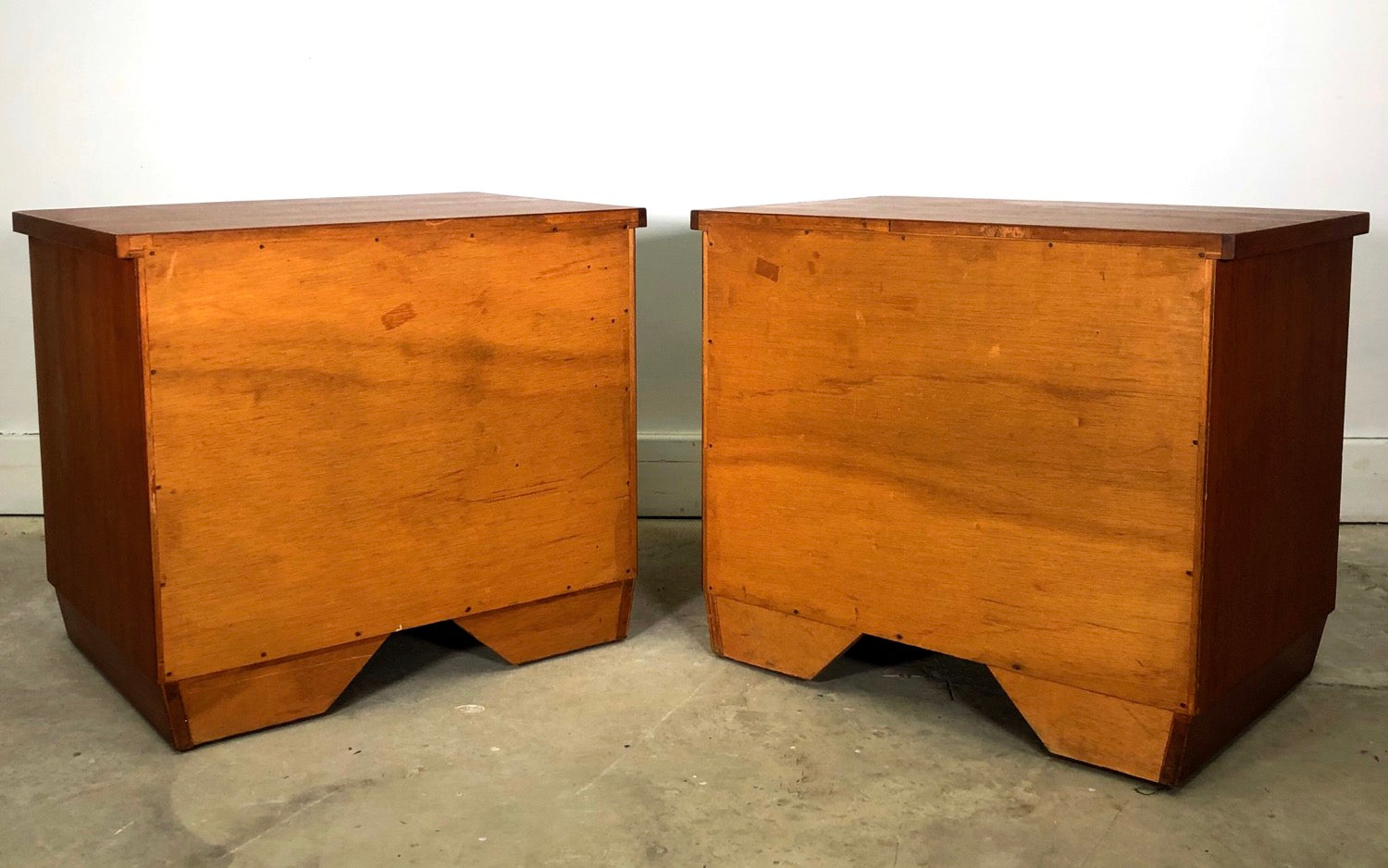 Mid-Century Modern Teak Nightstands By Broyhill Brasilia image 11