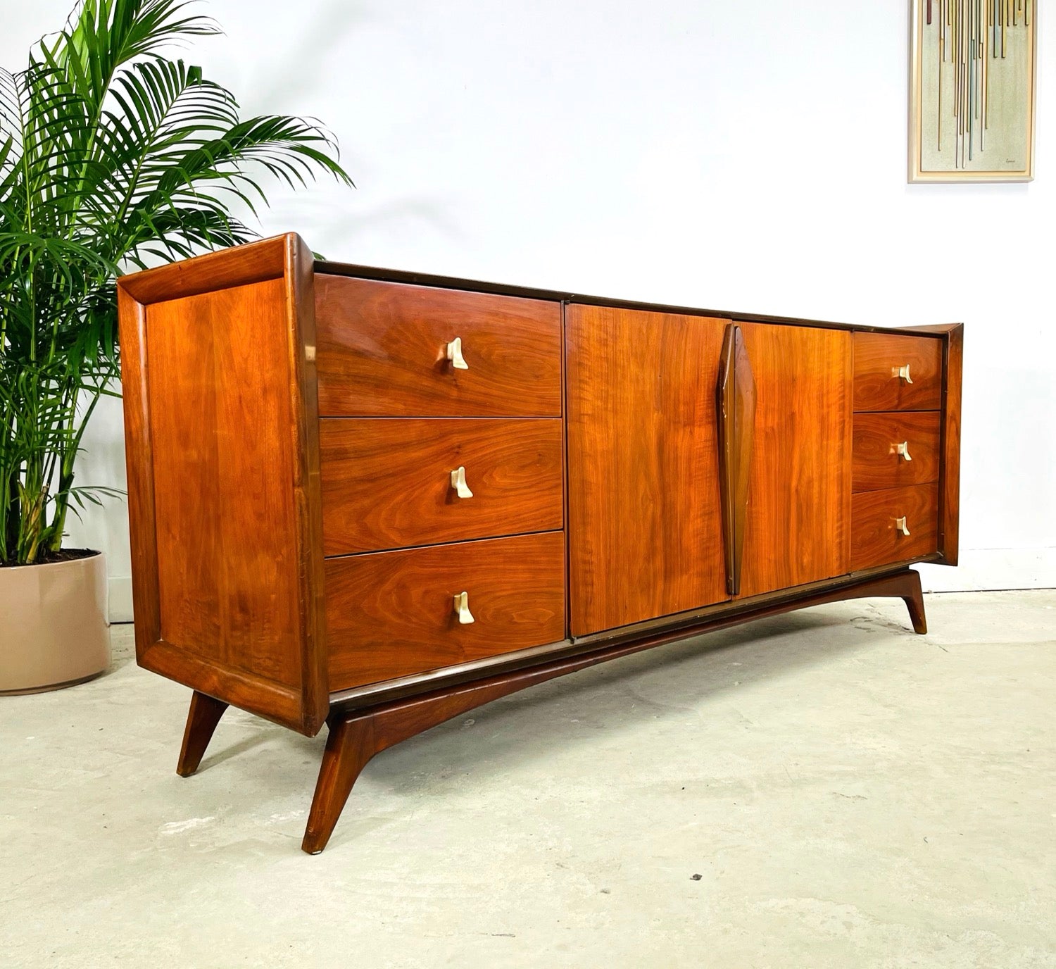 Mid-Century Modern Walnut Dresser / Credenza by Genova Furniture Co. image 13