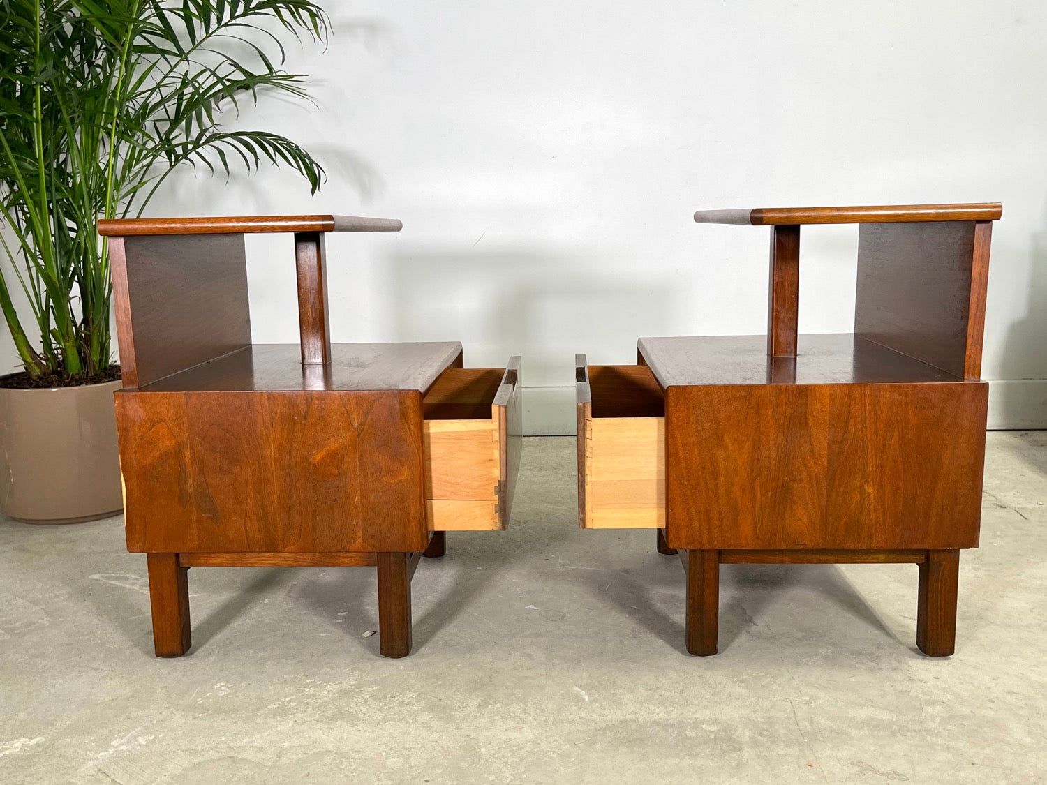 Pair Mid-Century Modern Two Tier Walnut Nightstands  image 7