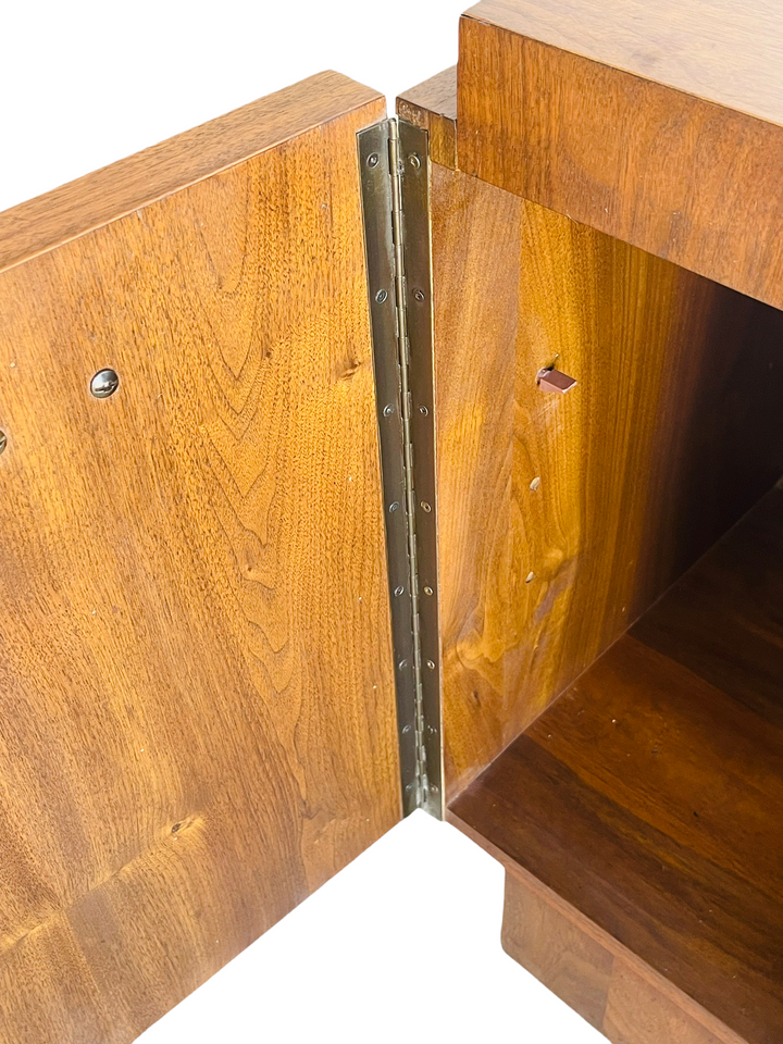 Pair Paul Evens Style Nightstands by Tobago Furniture  image 7