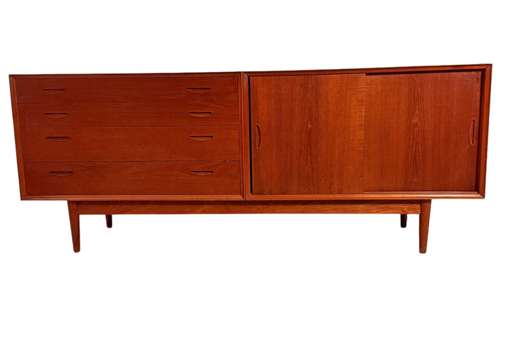 Mid-century Danish Modern Teak Credenza  image 4