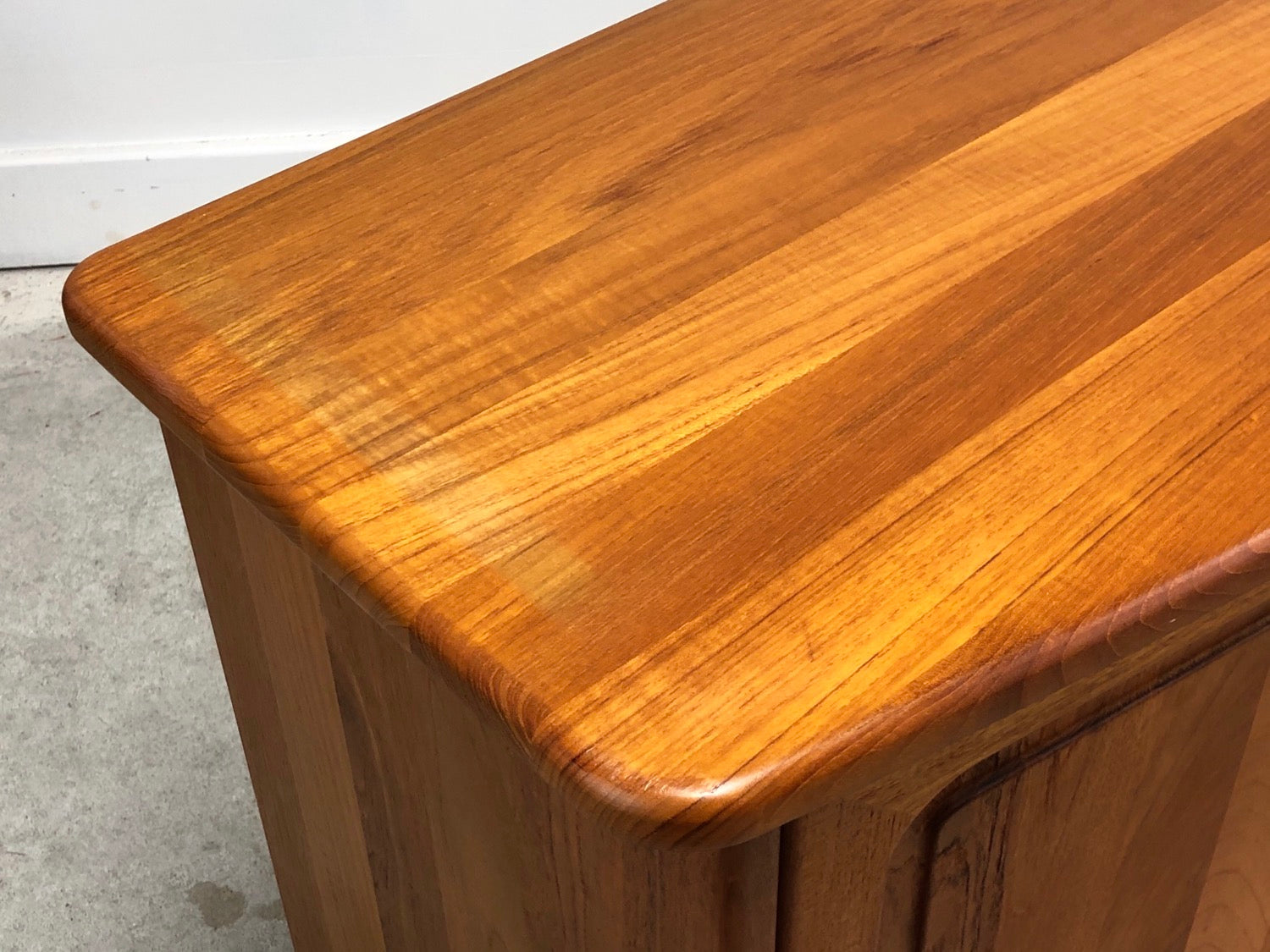 Mid-Century Modern Solid Teak Credenza Style of J.L. Moller image 9