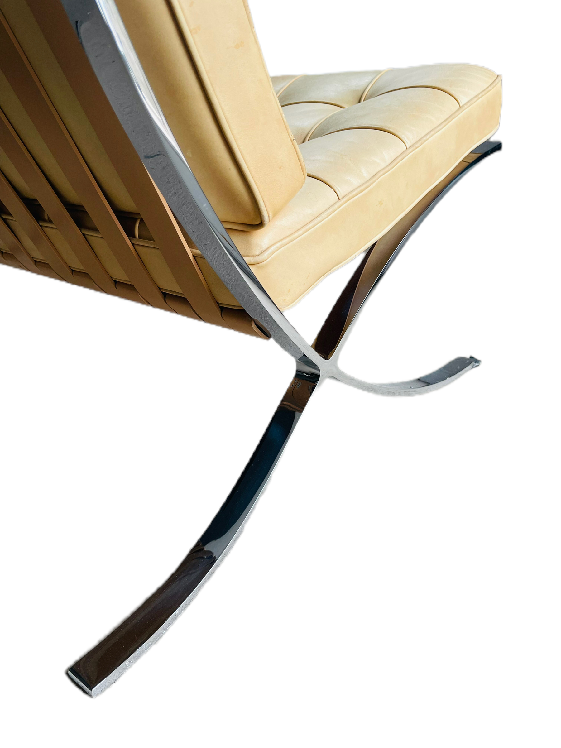 Pair of Knoll Leather Ludwig Mies Van Der Rohe Barcelona Chairs image 6