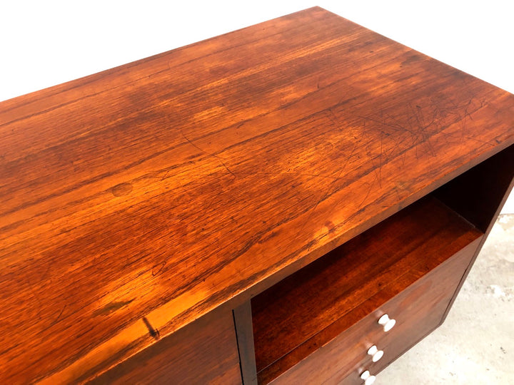 Mid-Century Modern Walnut Dresser/Credenza In Style of Florence Knoll image 5