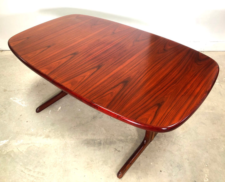 Mid-Century Danish Modern Rosewood Dining Table image 11
