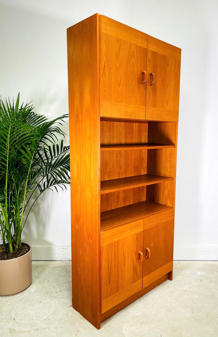 Danish Modern Teak Bookcase  image 4