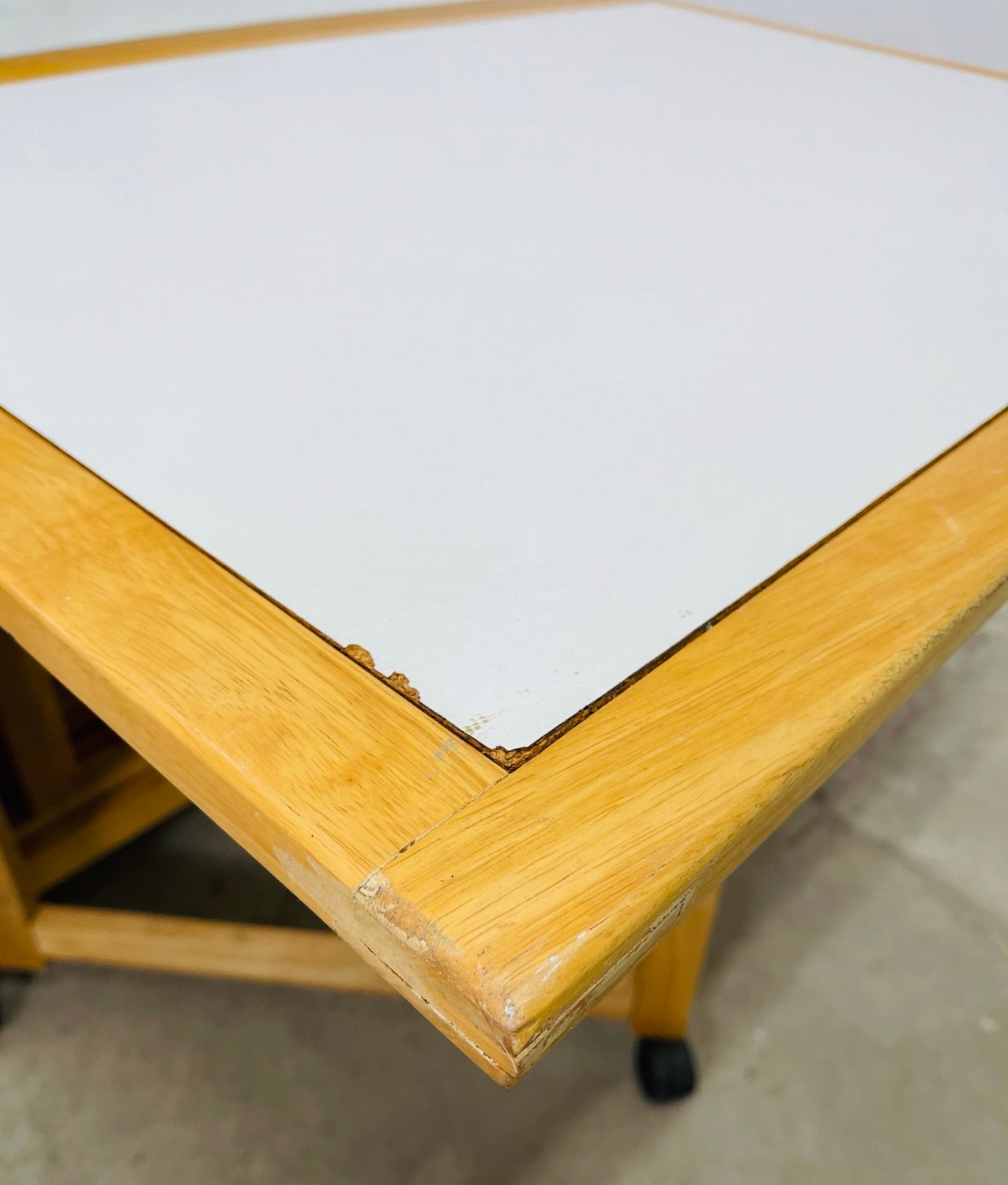 Mid-Century Modern Drop Leaf Table with Folding Chairs (Set 4) image 9