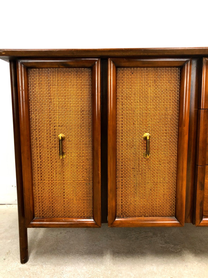 Mid-Century Modern wicker & Walnut Credenza with Sculptured Legs image 3