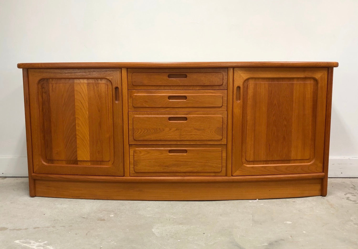 Mid-Century Modern Solid Teak Credenza Style of J.L. Moller image 2