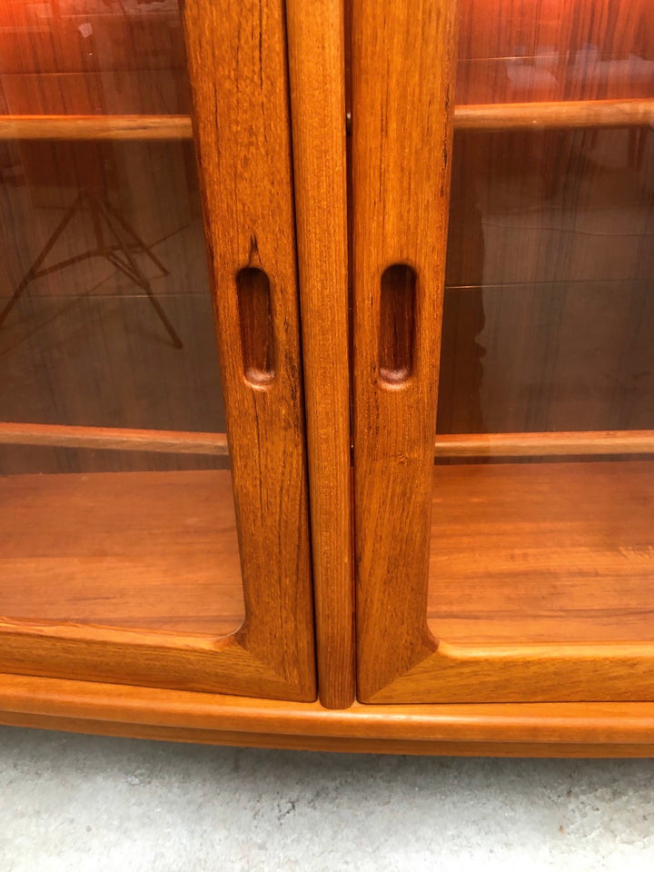 Mid-Century Modern Teak Bookcase with Glass Doors In Style of J.L. Moller image 7