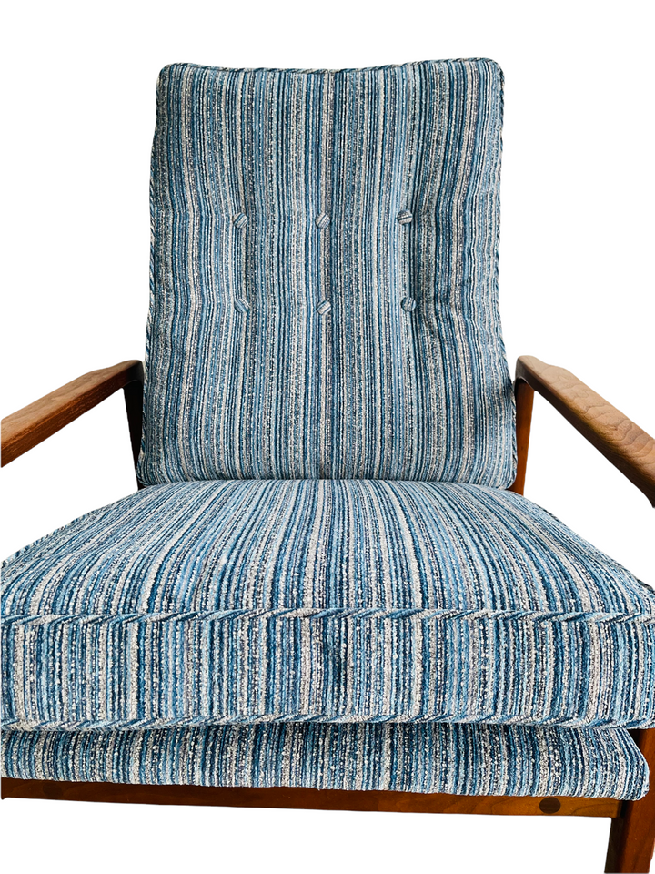Milo Baughman Reclining Chair & Ottoman by James INC  image 10