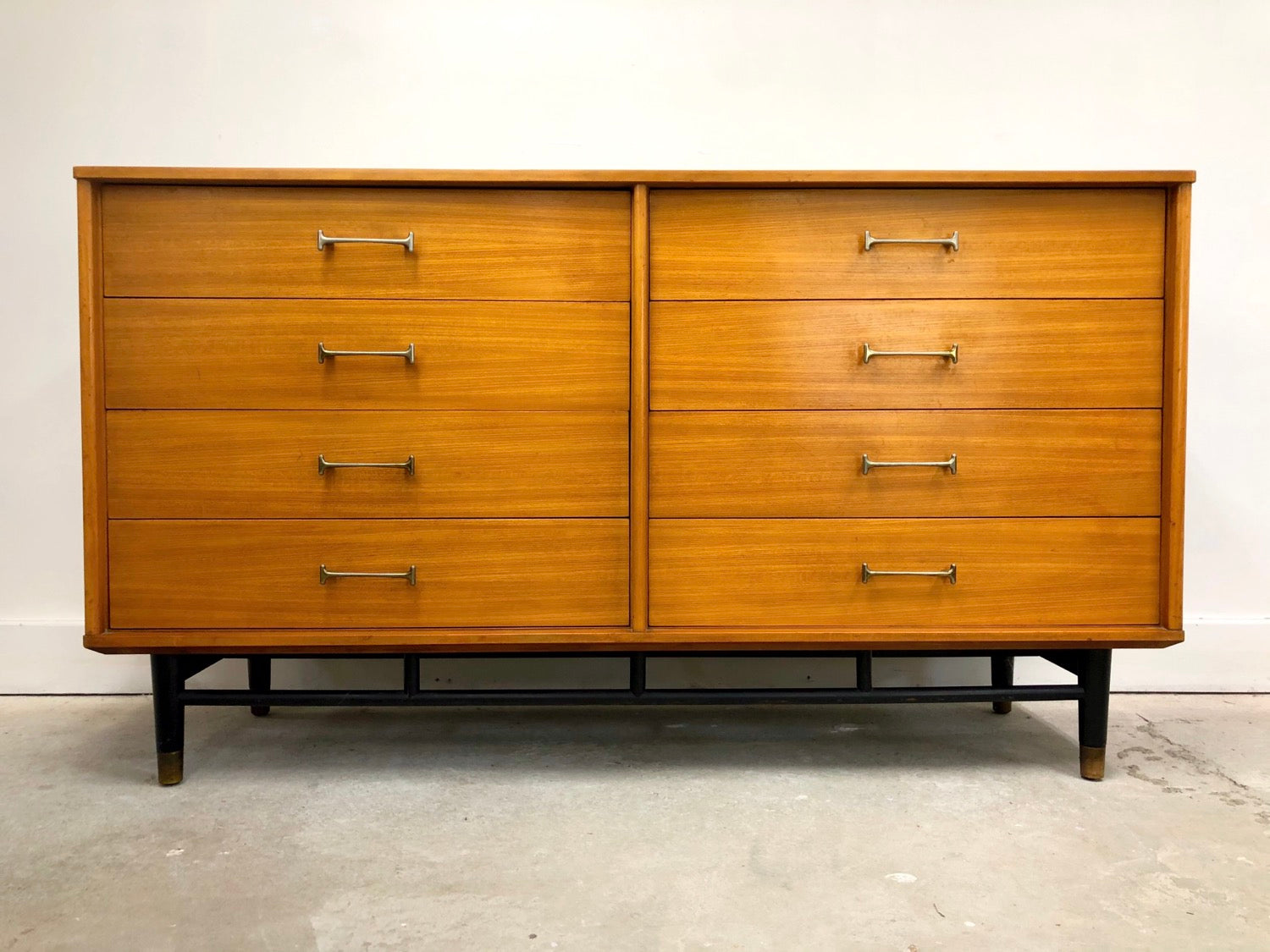 Mid-Century Modern Milo Baughman Dresser / Credenza by Drexel  image 1
