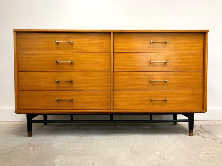 Mid-Century Modern Milo Baughman Dresser / Credenza by Drexel  image 1
